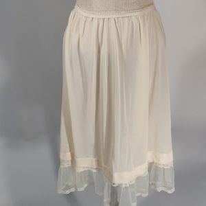 Vintage Slip